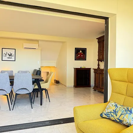 Standing - Piscine - Vue דירה אנטיב