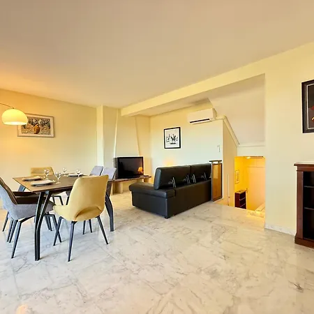 Apartment Résidence Standing - Piscine - Vue *